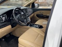 Сүрөт унаа Kia Carnival