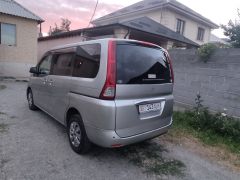 Сүрөт унаа Nissan Serena