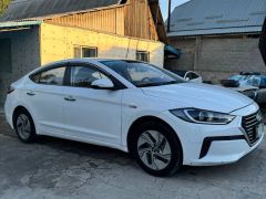 Фото авто Hyundai Elantra