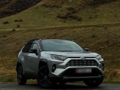 Сүрөт унаа Toyota RAV4