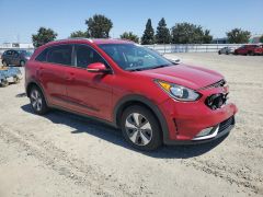 Сүрөт унаа Kia Niro