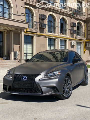 Lexus IS
