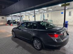 Сүрөт унаа Honda Inspire