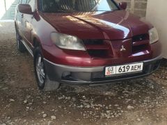 Сүрөт унаа Mitsubishi Outlander