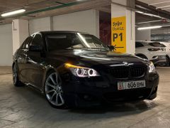 Photo of the vehicle BMW 5 Series