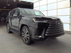 Photo of the vehicle Lexus LX