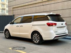 Фото авто Kia Carnival