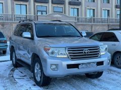 Фото авто Toyota Land Cruiser