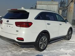 Сүрөт унаа Kia Sorento