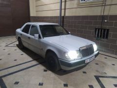 Фото авто Mercedes-Benz W124