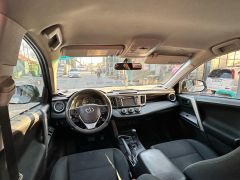 Сүрөт унаа Toyota RAV4