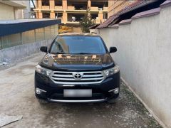 Сүрөт унаа Toyota Highlander