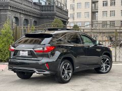 Photo of the vehicle Lexus RX