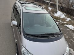 Фото авто Toyota Previa