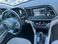 Фото авто Hyundai Elantra