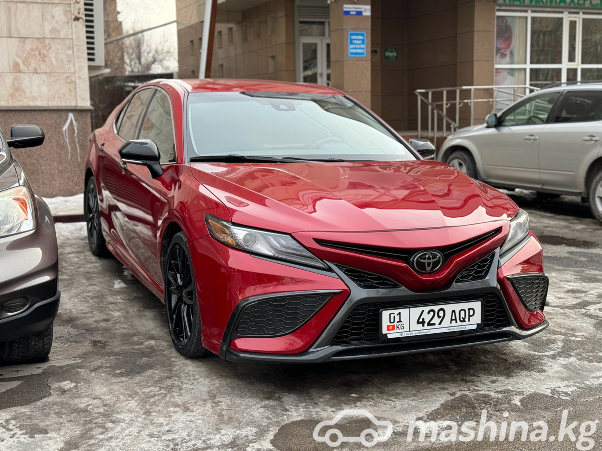 Купить Toyota Camry в Бишкеке, 2021 год, 21 000 $.