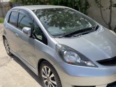 Фото авто Honda Fit