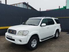 Сүрөт унаа Toyota Sequoia