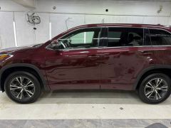 Сүрөт унаа Toyota Highlander