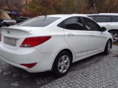 Сүрөт унаа Hyundai Solaris