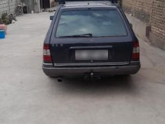 Photo of the vehicle Mercedes-Benz W124