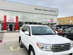 Photo of the vehicle Toyota Land Cruiser