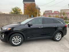 Photo of the vehicle Kia Sorento