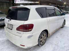 Фото авто Toyota Ipsum