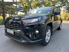 Сүрөт унаа Toyota RAV4