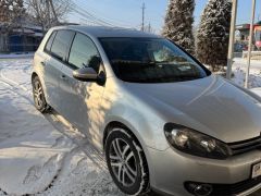 Фото авто Volkswagen Golf