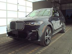 Photo of the vehicle BMW X7