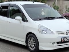 Фото авто Honda Fit