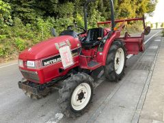 Сүрөт унаа Mitsubishi MT-180D