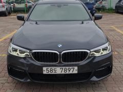 Photo of the vehicle BMW 5 Series