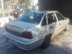 Сүрөт унаа Daewoo Nexia