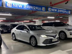 Фото авто Toyota Camry