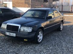 Сүрөт унаа Mercedes-Benz W124