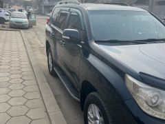 Фото авто Toyota Land Cruiser Prado