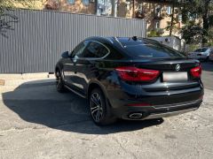 Photo of the vehicle BMW X6