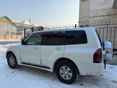 Сүрөт унаа Mitsubishi Pajero