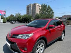 Сүрөт унаа Toyota RAV4