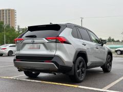 Фото авто Toyota RAV4