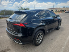 Сүрөт унаа Lexus NX