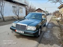 Фото авто Mercedes-Benz W124