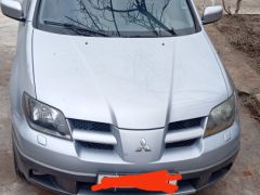 Фото авто Mitsubishi Outlander