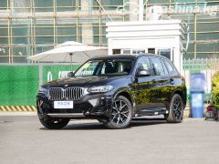 Photo of the vehicle BMW X3