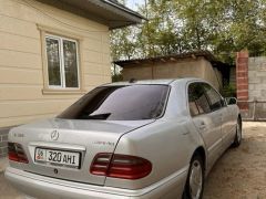 Photo of the vehicle Mercedes-Benz E-Класс