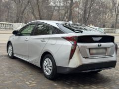 Фото авто Toyota Prius