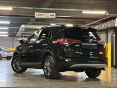 Сүрөт унаа Toyota RAV4