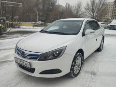 Фото авто BYD E5